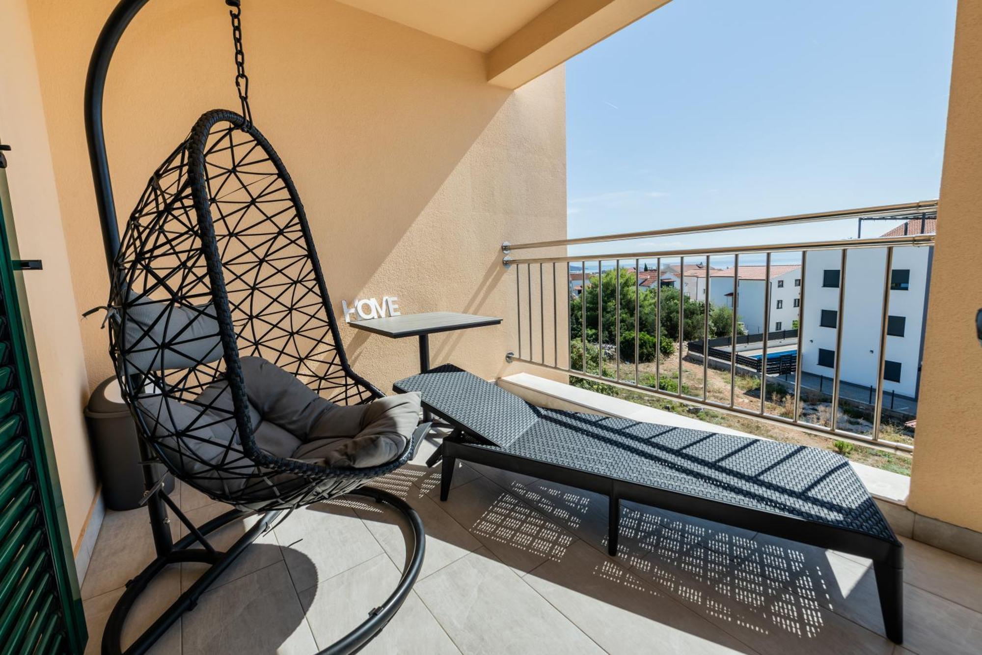 Sun Island Apartment Trogir Exterior foto